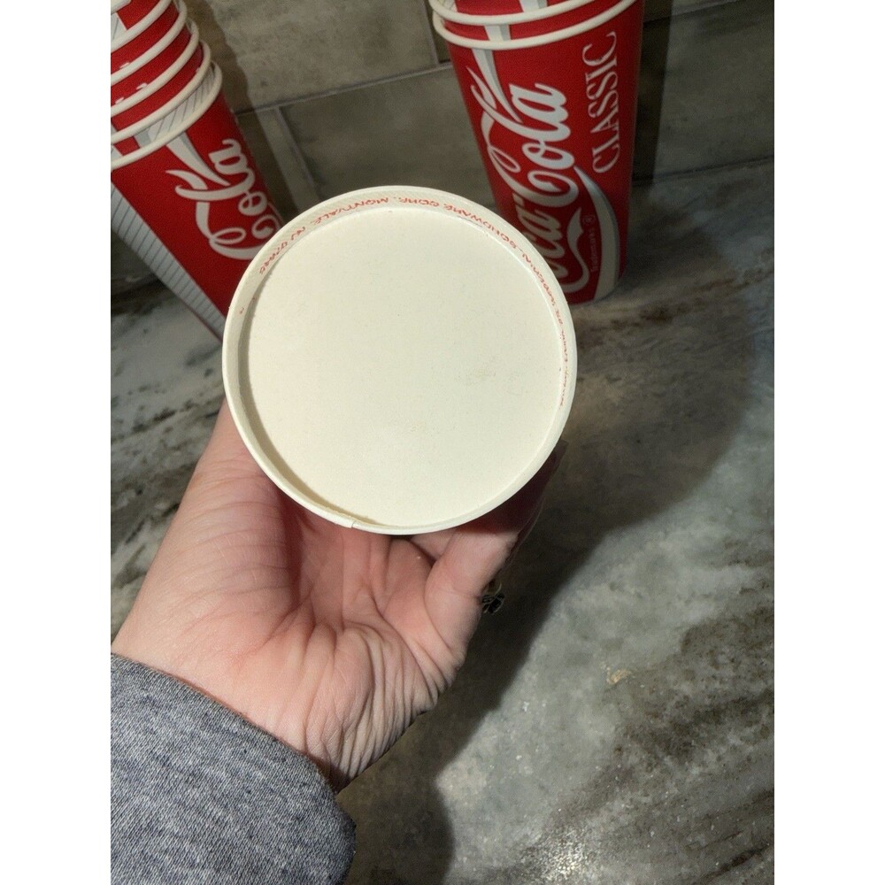 1980s Coca Cola Coke Classic Diet Coke 12 oz Vending Wax Paper Cups -18 Cups NOS - Picture 3 of 7